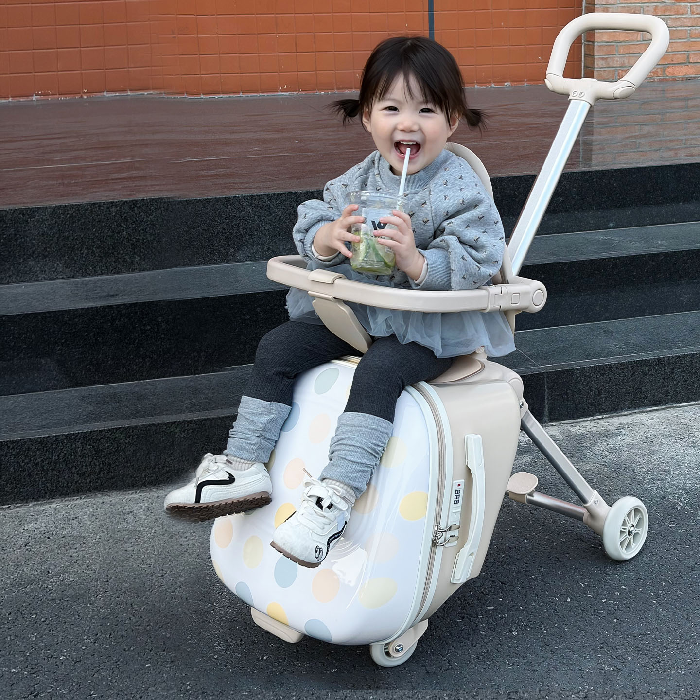Bunnyfly Çocuk Valizi Bebekin  - Baby Nursery Trolley incelemesi ve fiyatı
